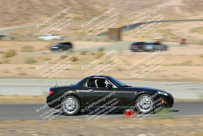 media/Oct-01-2022-Team Topak Racing (Sat) [[f860fb51be]]/2-Inter Low 2/session 1 turn 3/